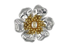Load image into Gallery viewer, Daisy Silver Metal Brooch