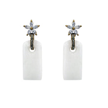 Load image into Gallery viewer, Star Jasmine White Earrings
